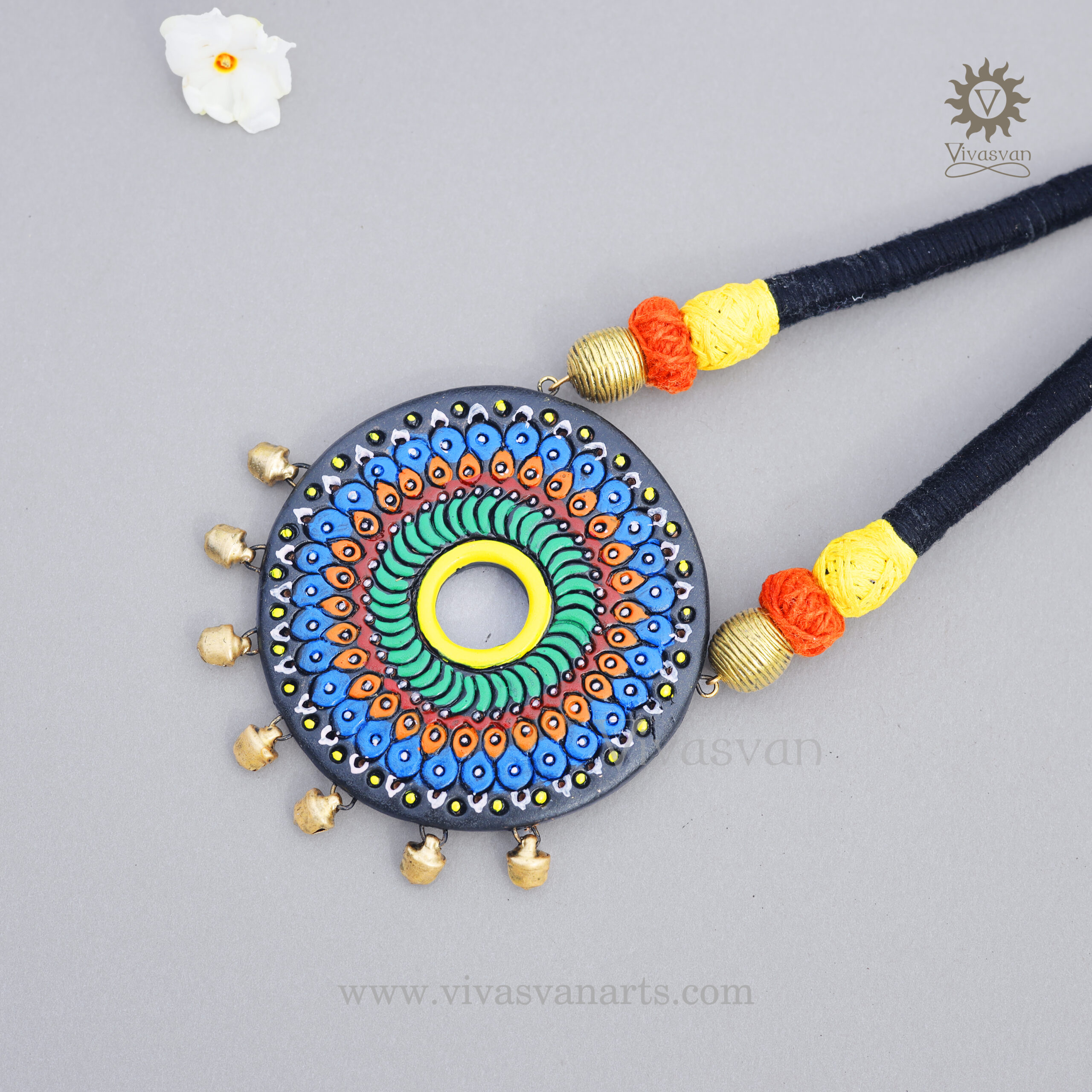Orbit of Tradition Jewellery Set - Image 2